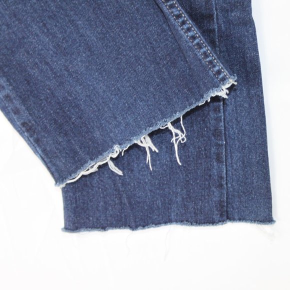 LEVIS CURVY CUT 528 LOW RISE DARK DENIM JEANS SZ 9 M JUNIORS BOOT CUT WIDE *RAW - Picture 2 of 16